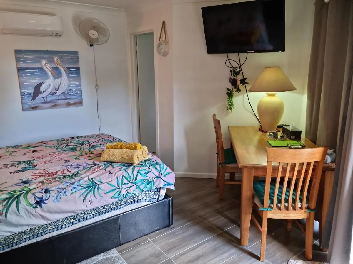 Maryborough'S Rainforest Retreat Hotel 0*, Maryborough